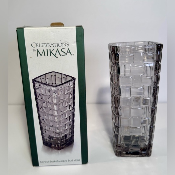 Mikasa Crystal Basketweave Vase NIB - Picture 4 of 11
